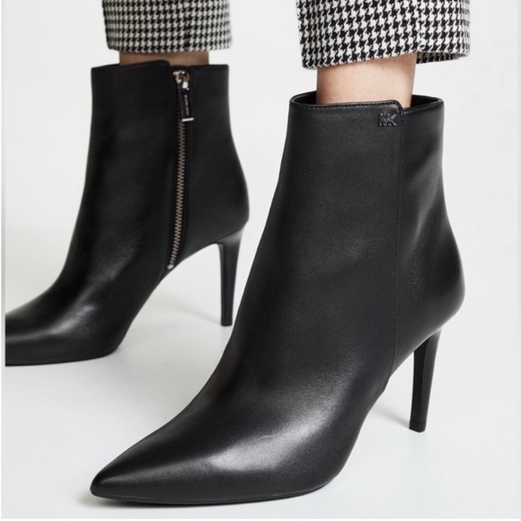 MICHAEL Michael Kors Leather Dorothy Flex Mid Booties - Picture 2 of 14